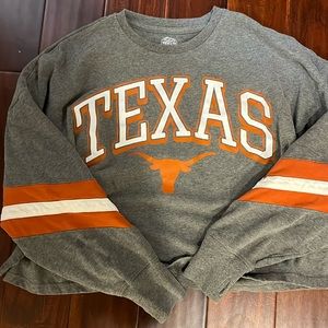 Texas longhorn cropped long sleeved shirt size large